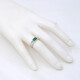Anillo En Platino, Brillantes Y Esmeralda Anillo En Platino, Brillantes Y Esmeralda