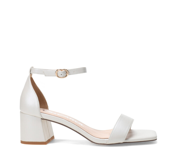 Sandalias de Mujer Miss Carol CLARAZ con taco Nude