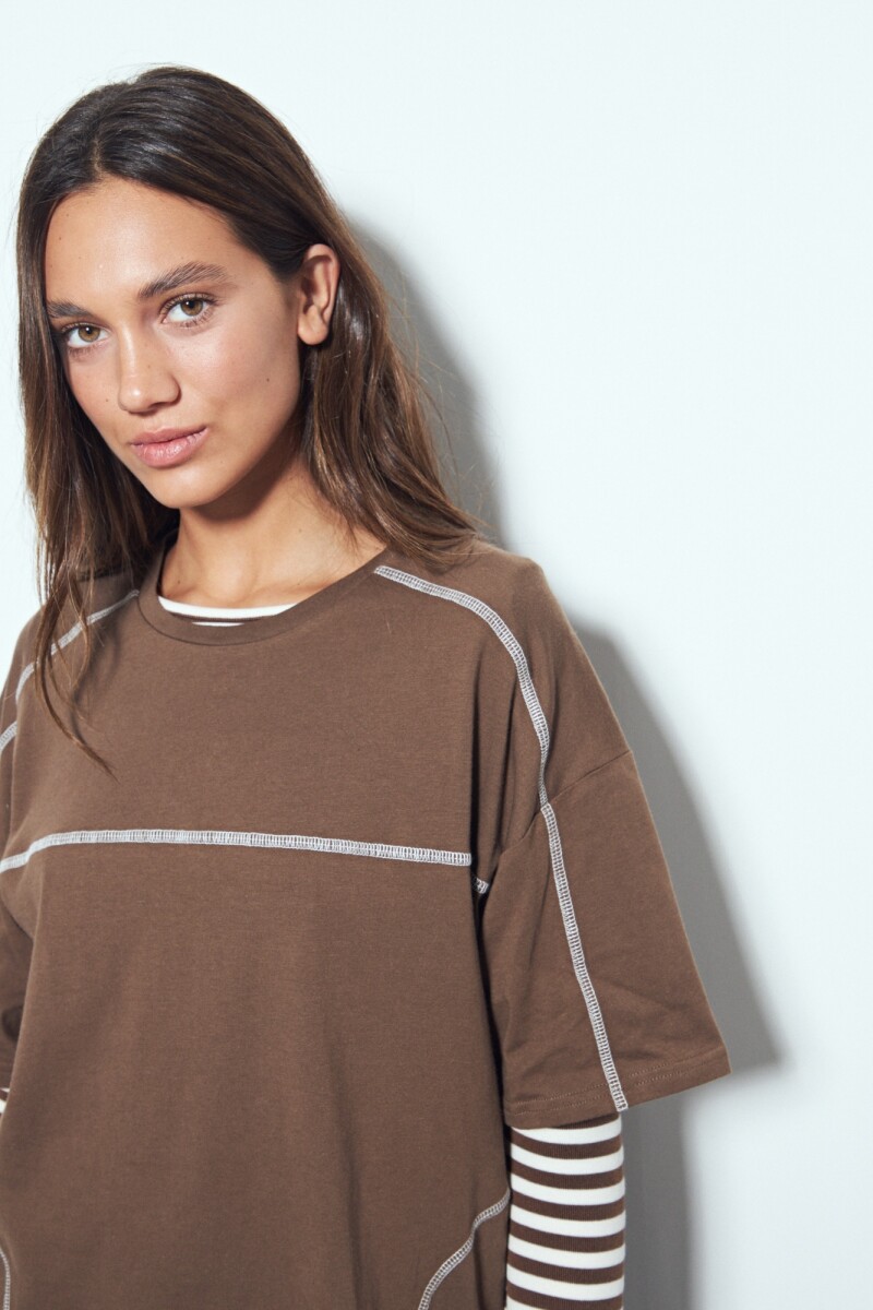 REMERA LIQUIDÁMBAR Café