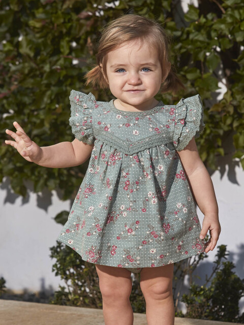 Vestido Estampado De Flores Con Tiras Bordadas Verde