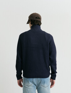470984 REMERA HARRY Azul Oscuro