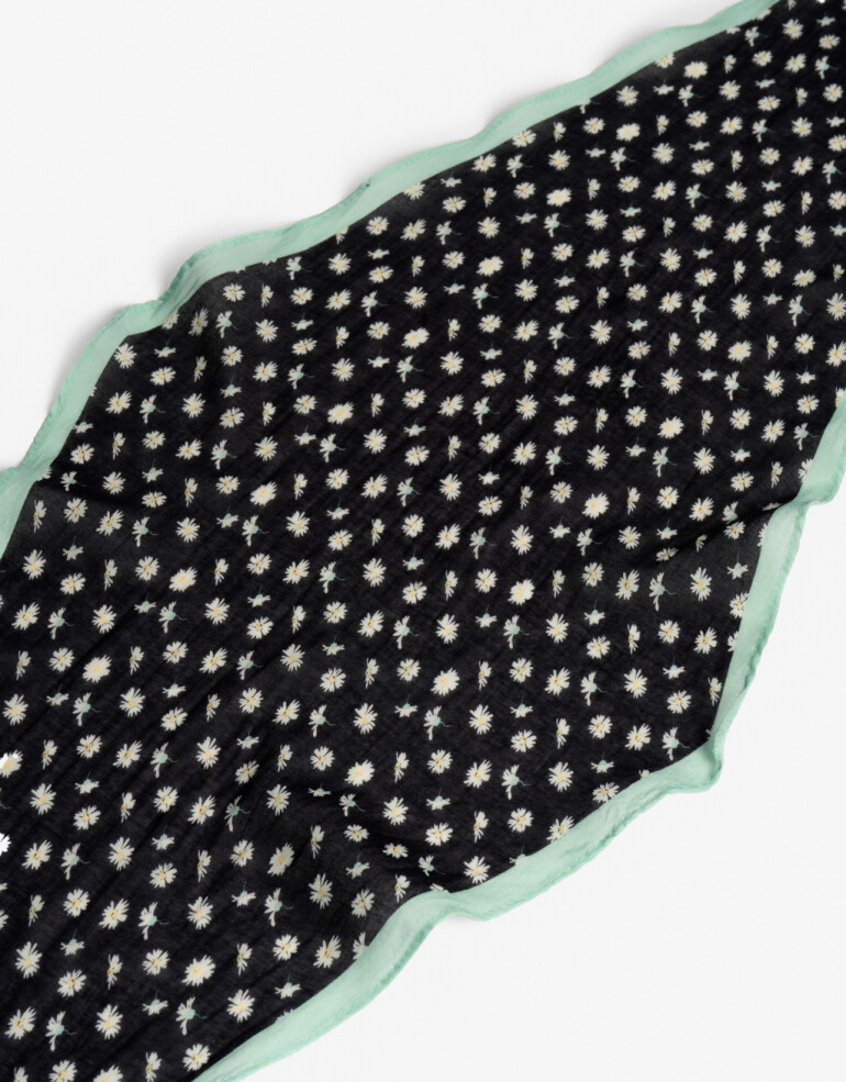 Pañuelos Raso Estampados Varios Pañuelo Triangular Margaritas - Combinacion Multicolor