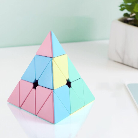 Triangulo Rubik Color Pastel Unica