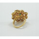 Anillo moderno, oro amarillo 18K , diamantes y esmeralda. Anillo moderno, oro amarillo 18K , diamantes y esmeralda.