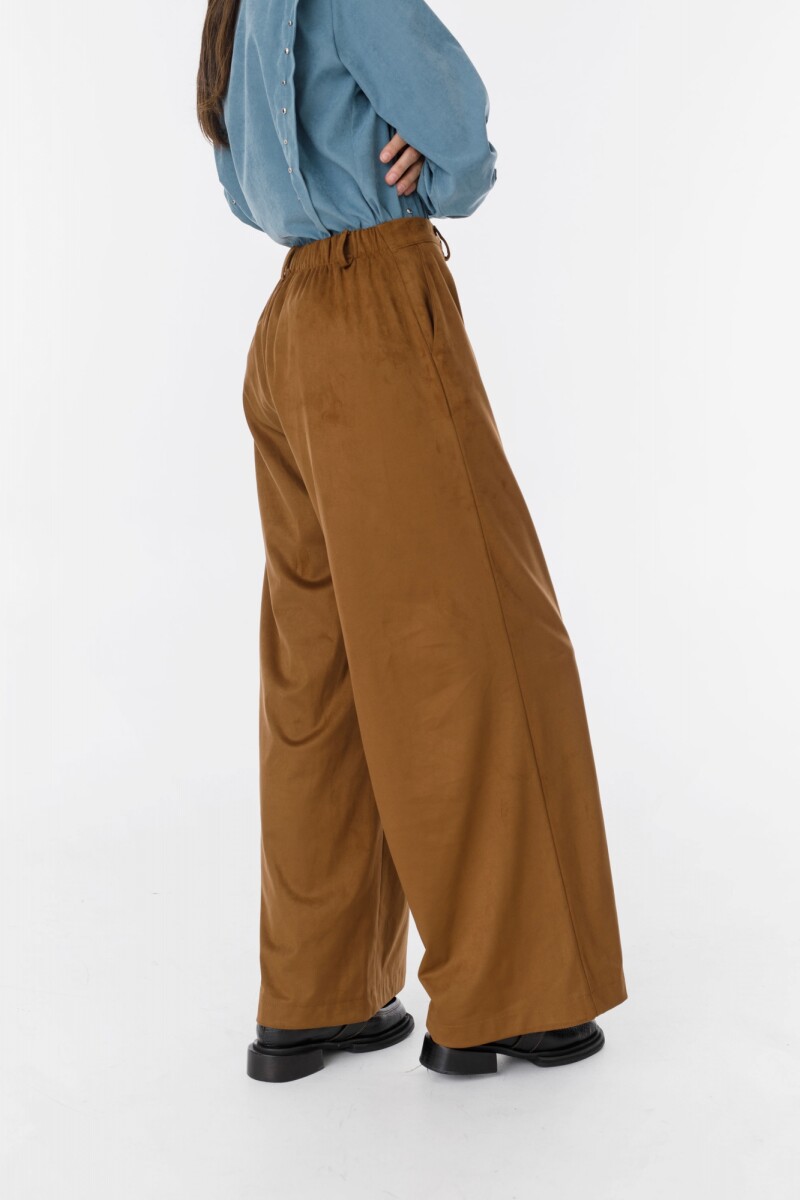 Pantalon Suede Camel