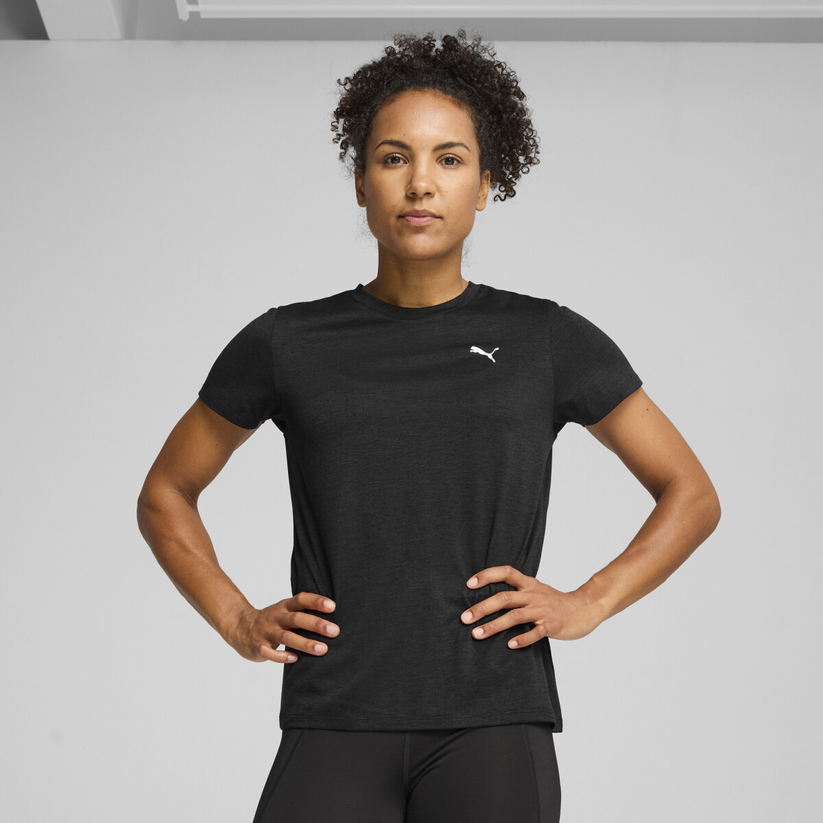 W TAD Ess.Heather Tee 52589101 - Negro 