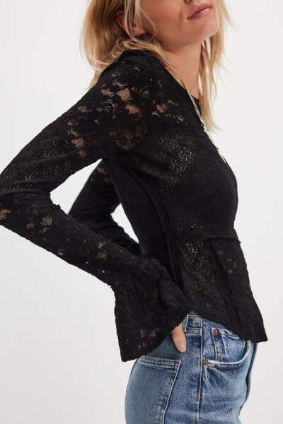 LACE LAYERING LS Negro