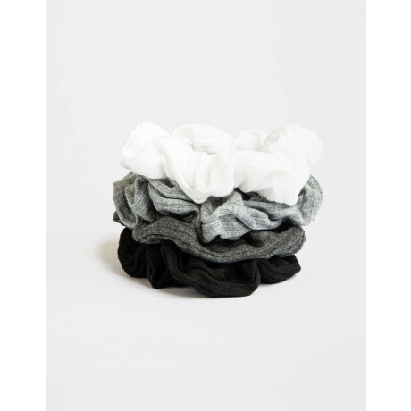 Set De Scrunchies Combinacion Tricolor