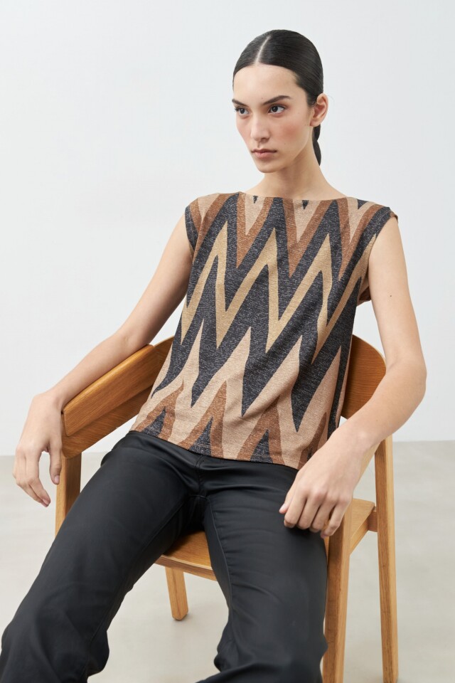 Blusa zig-zag tostado