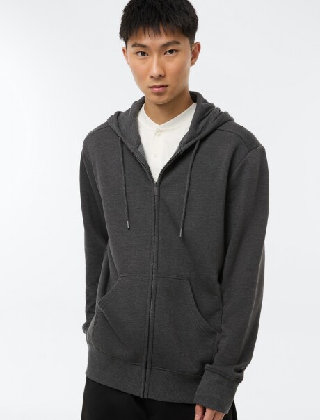 CHAQUETA BÁSICA REGULAR EN SUDADERA CON FORRO POLAR GRIS OSCURO