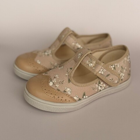 New Vintage Floral Beige