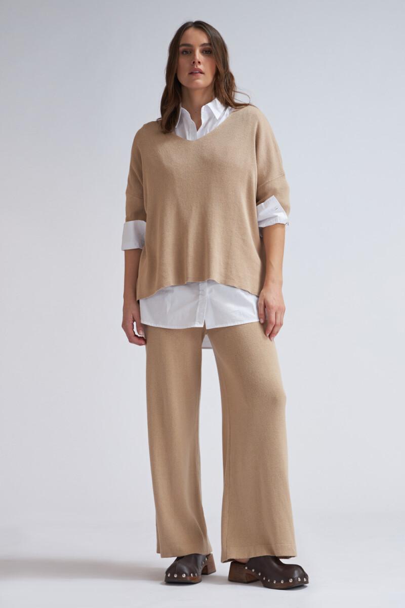 Camiseta manga corta escote en V tejida Beige
