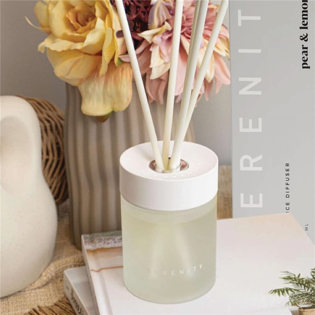 Difusor de Varillas Serenity 200ml - Pear & Lemon Fizz 