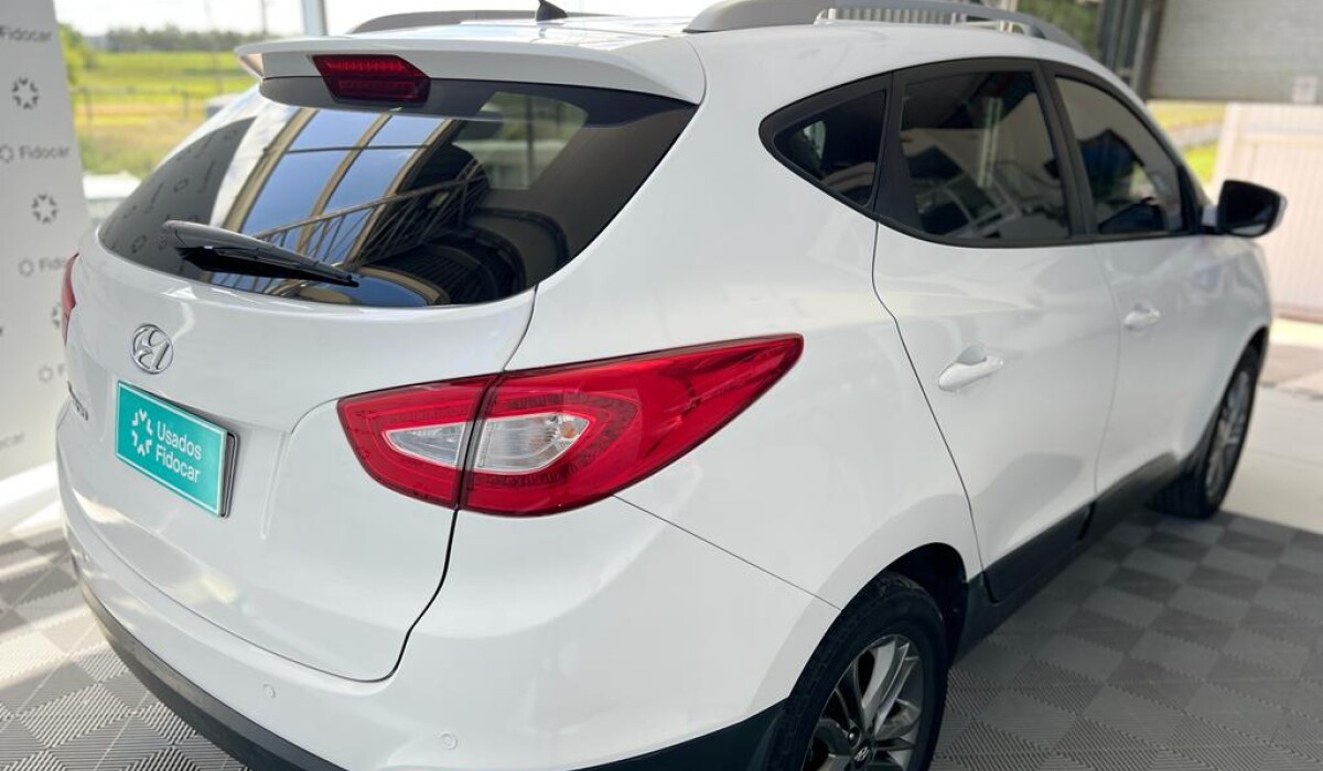 Hyundai Tucson 2.0 Gl 2014 Hyundai Tucson 2.0 Gl 2014