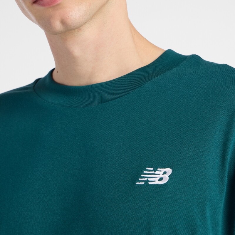 Remera New Balence de Hombre - - MT41509AAV GREEN
