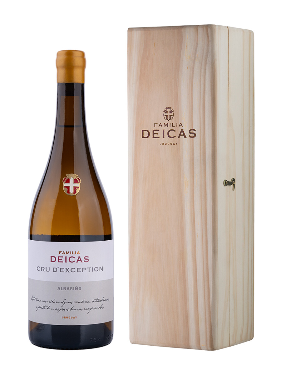 Vino Familia Deicas Cru D'Exception Albariño Con Estuche 750 ml Vino Familia Deicas Cru D'Exception Albariño Con Estuche 750 ml