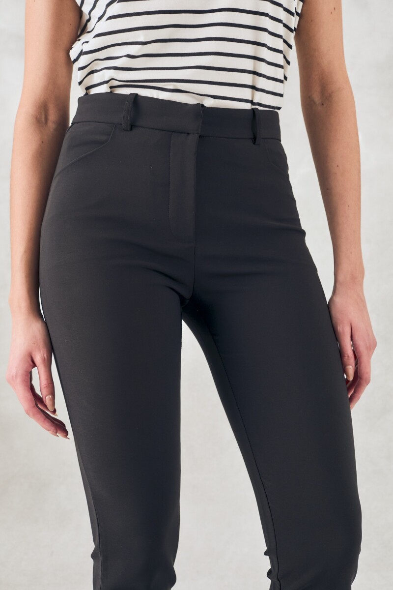 Pantalón Negro