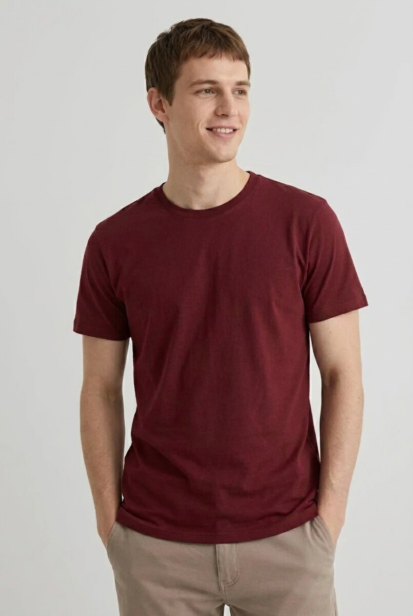Remera cuello redondo ICONIC 150 - Bordo 