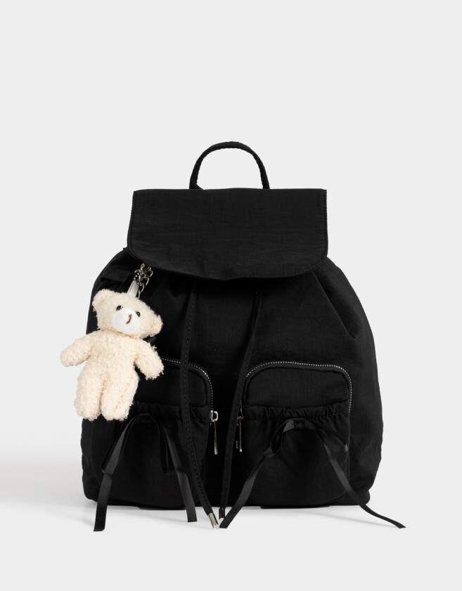 Mochilas Urbanas Mochila Urbana Con Charm Osito - Negro