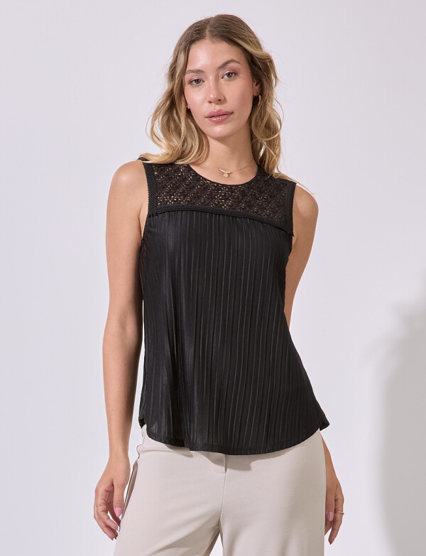 Blusa Plisada NEGRO