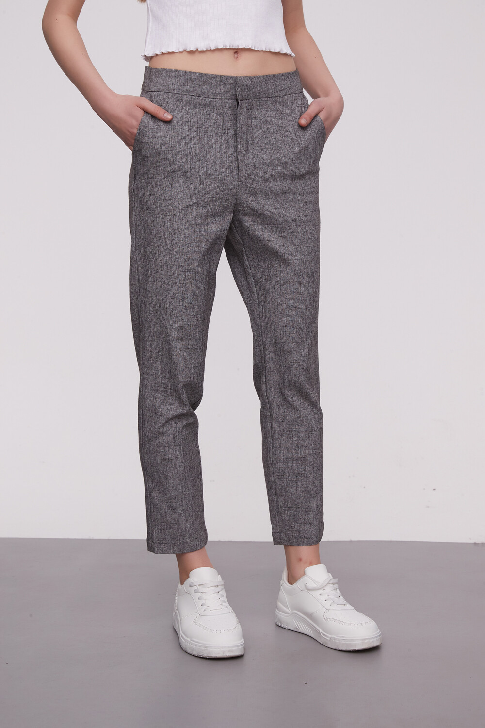 Pantalon Lapacho Gris Oscuro