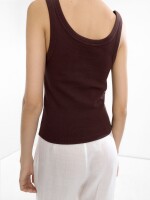Top Con Flores De Abalorios marron
