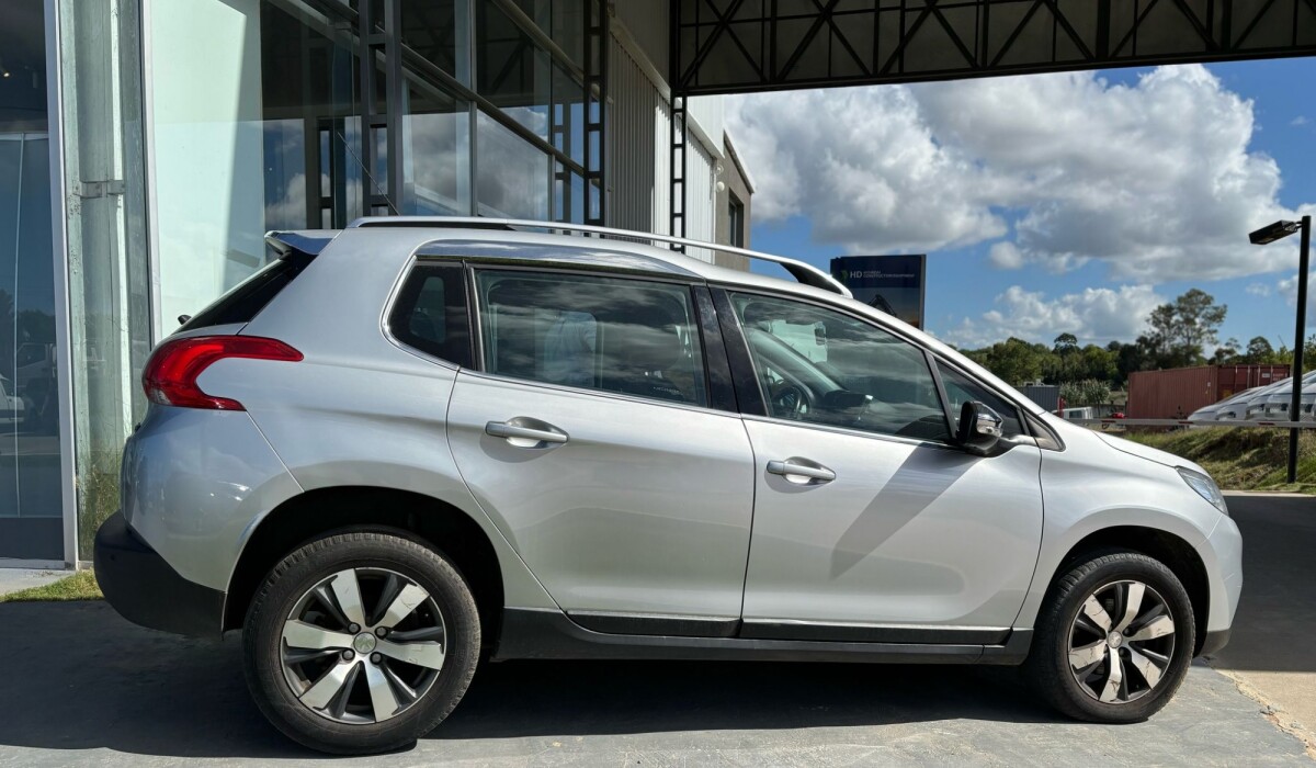 Peugeot 2008 1,6 Griffe - 2017 Peugeot 2008 1,6 Griffe - 2017