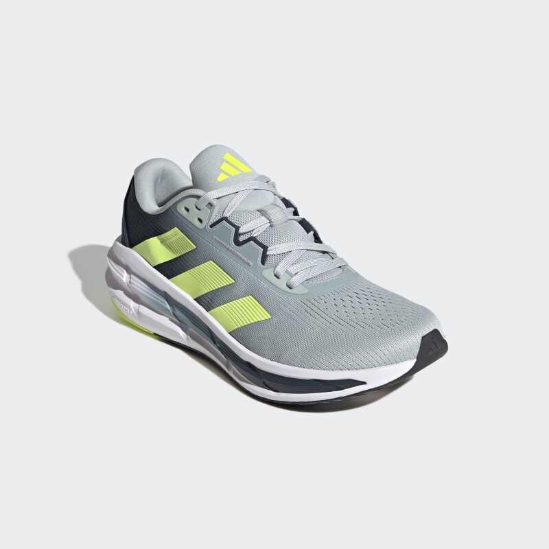 Championes Adidas Questar 3 Gris