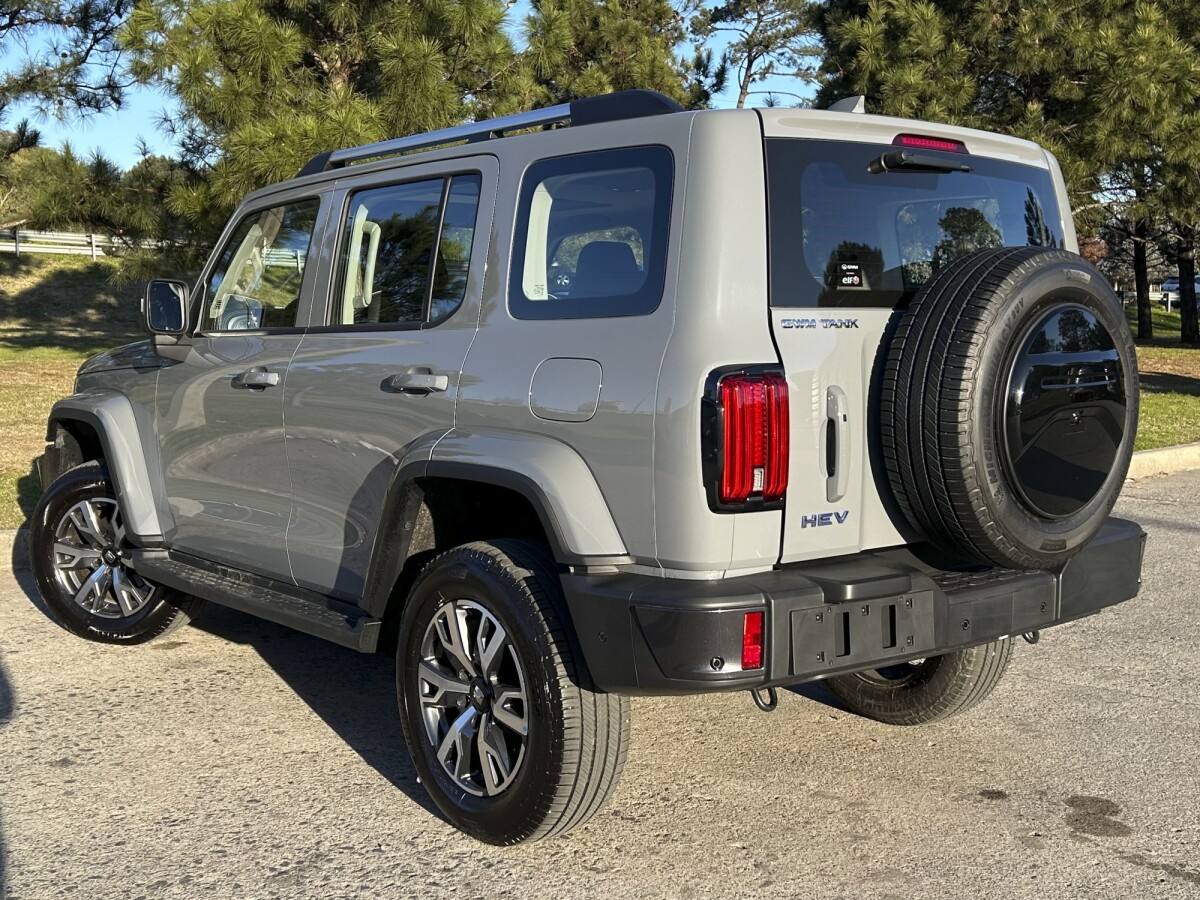 GWM Tank 300 HEV 2.0 2026 0KM | Permuta / Financia GWM Tank 300 HEV 2.0 2026 0KM | Permuta / Financia