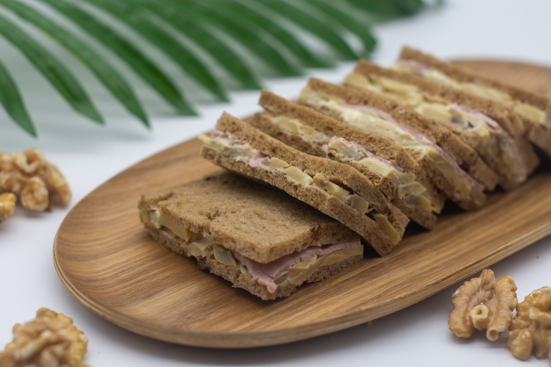 6 Sándwiches de Champignon en Pan de Nuez de Copetín - 000 