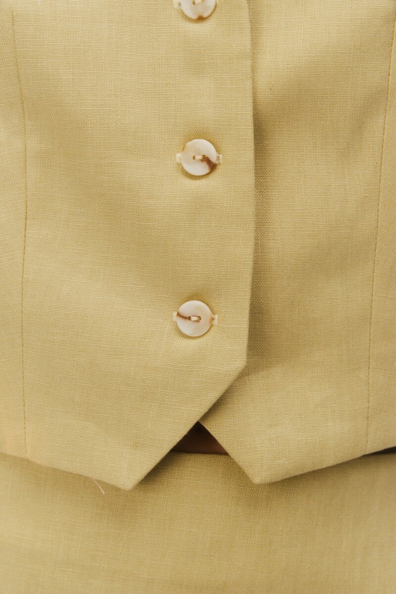 CHALECO MORA Amarillo