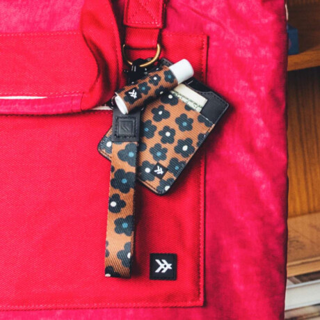 Soporte Labial Thread Wylde Wylde