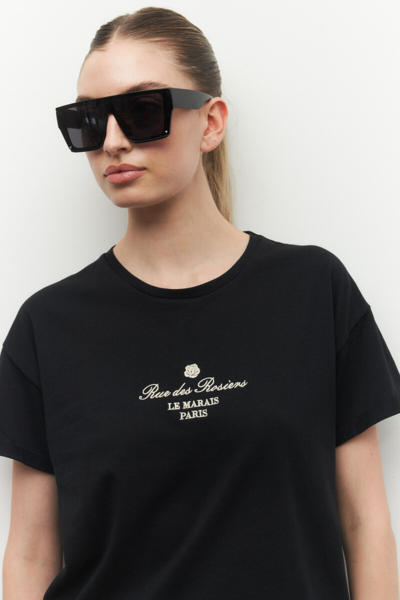 REMERA LE MARAIS Negro