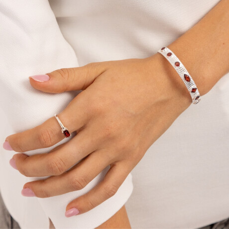 Anillo Karvik solitario de plata 925 0