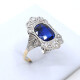 Anillo En Oro 18K, Brillantes Y Zafiro Sintético Anillo En Oro 18K, Brillantes Y Zafiro Sintético