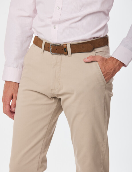PANTALÓN SKINNY CON SPANDEX Beige