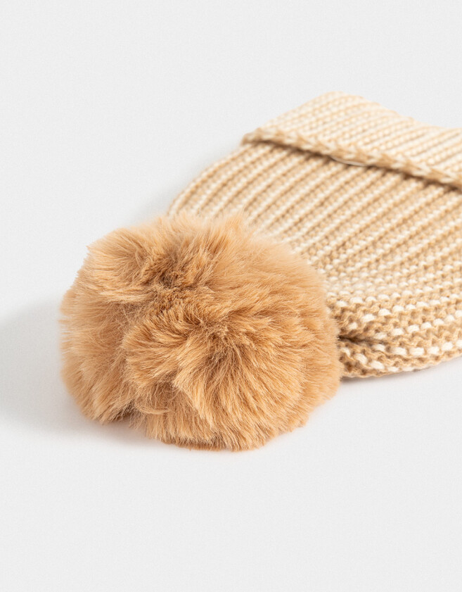 Gorro Romántico Gorro Tejido Con Pompón - Marron Beige