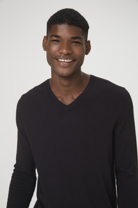 BLUSAO MASCULINO ADULTO (SWEATER) PRETO ESCURO