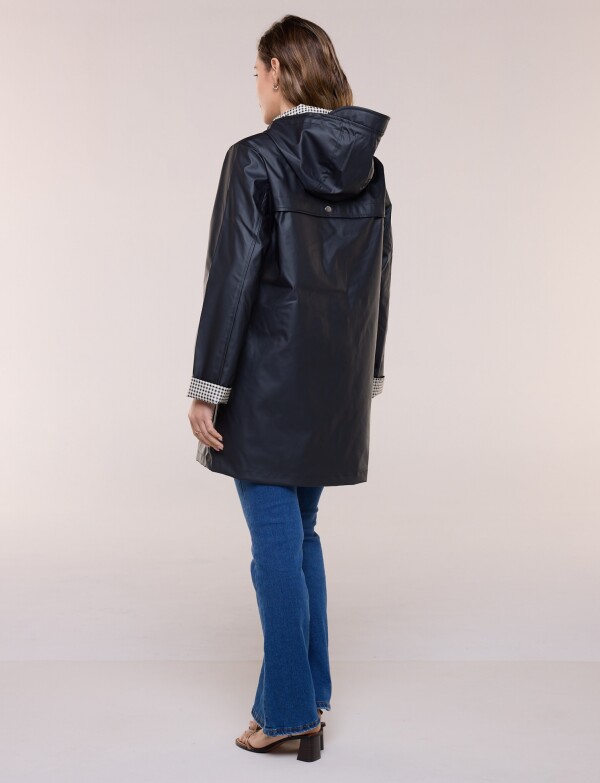 Piloto Engomado Impermeable Con Capucha NEGRO
