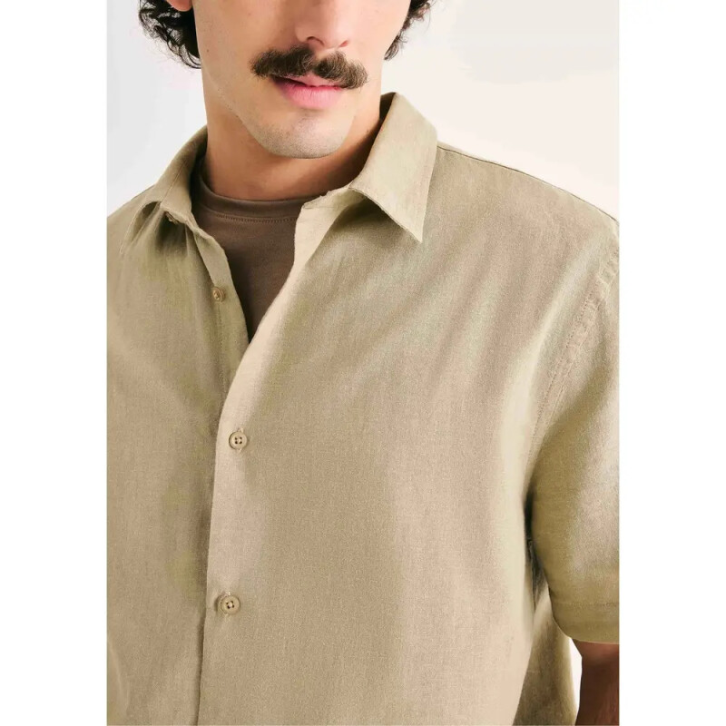 CAMISA MM MASC OLIVA CLARO