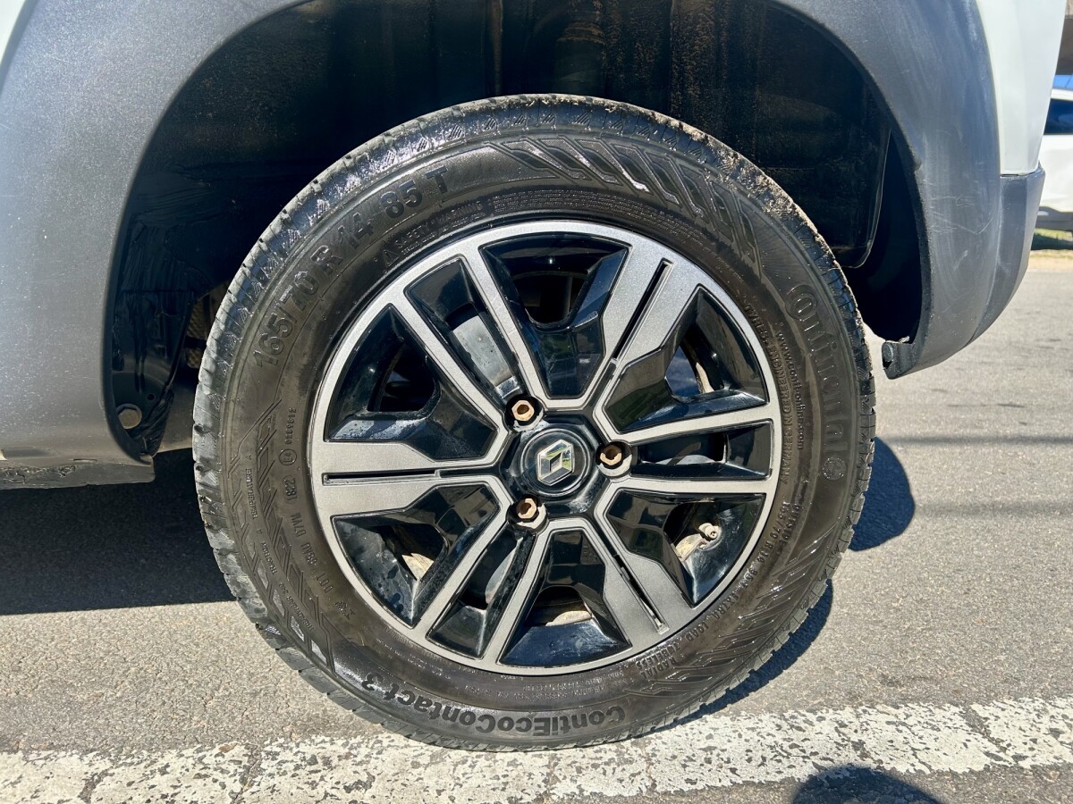 Renault Kwid Intens EXCELENTE ESTADO! | Permuta / Financia Renault Kwid Intens EXCELENTE ESTADO! | Permuta / Financia