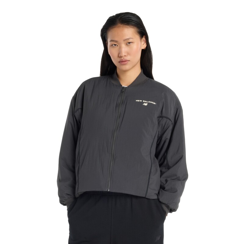 Campera de Dama New Balance - Reimagined Bomber - WJ51502BLK BLACK