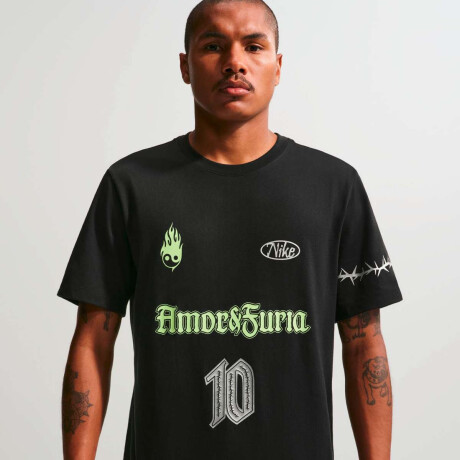 Remera Nike Sportswear de Hombre Negro