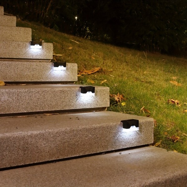 Set 4 Luces Para Escalera Led Solar Aplique Recargable Set 4 Luces Para Escalera Led Solar Aplique Recargable