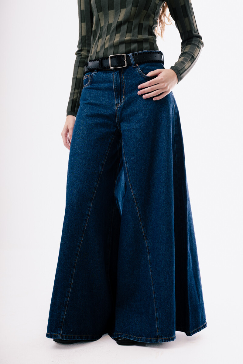 Magnolia Classic Blue