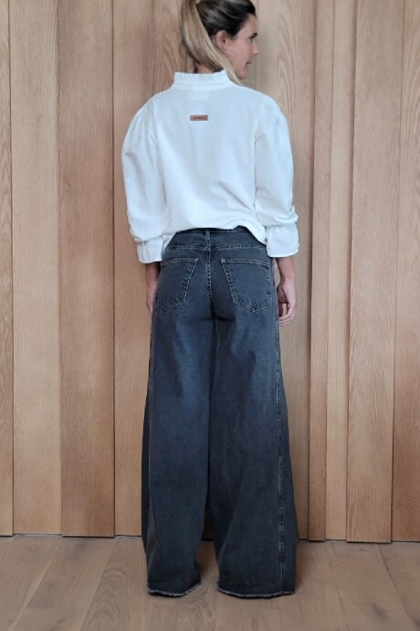 Jean Juana Denim Negro Picado