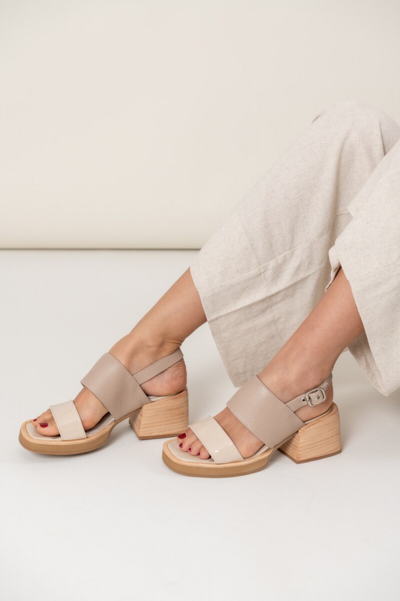 SANDALIA CHARLOTTE - BEIGE 