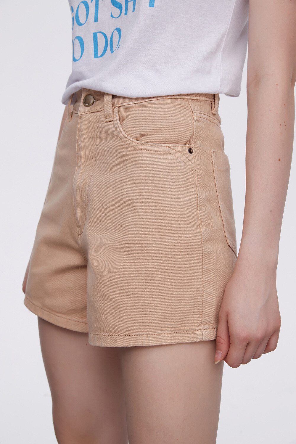 Short Karime Beige