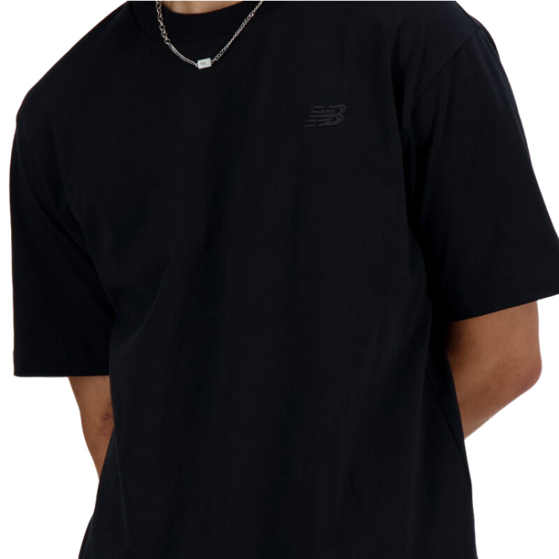 Remera New Balance Athletics - Negro Remera New Balance Athletics - Negro