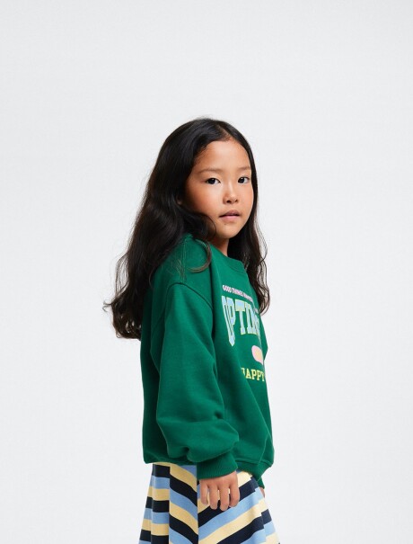 BUZO INFANTIL CON ESTAMPA VERDE